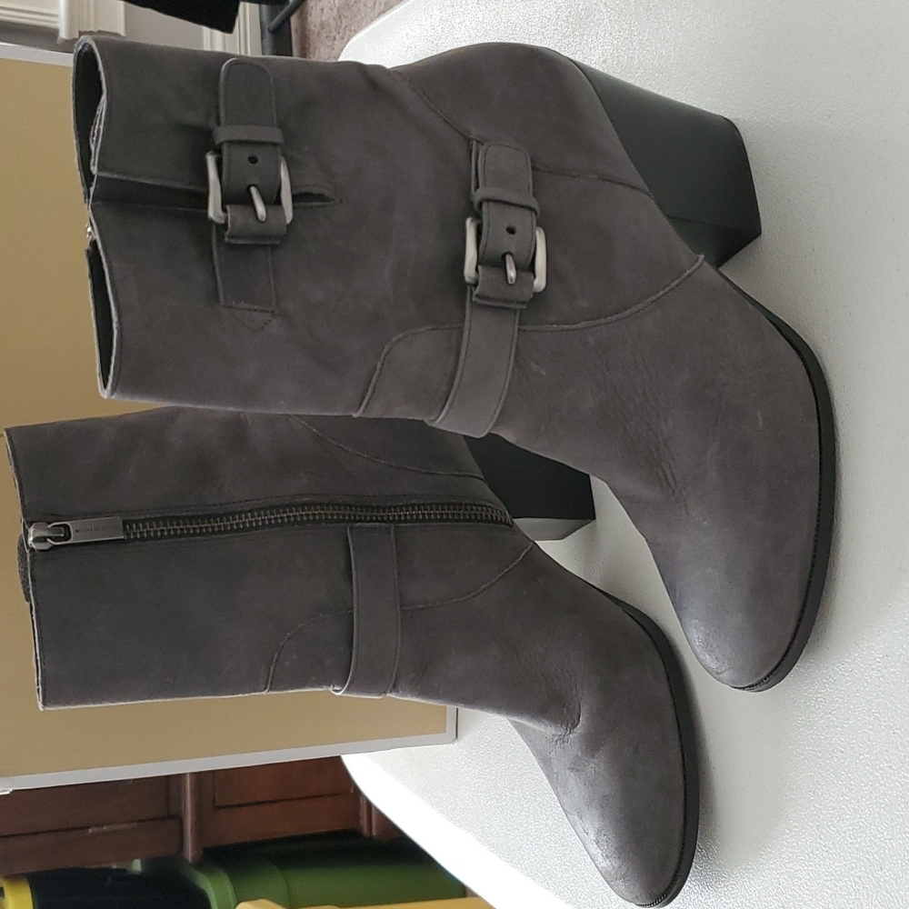 Michael Kors Grey boots
